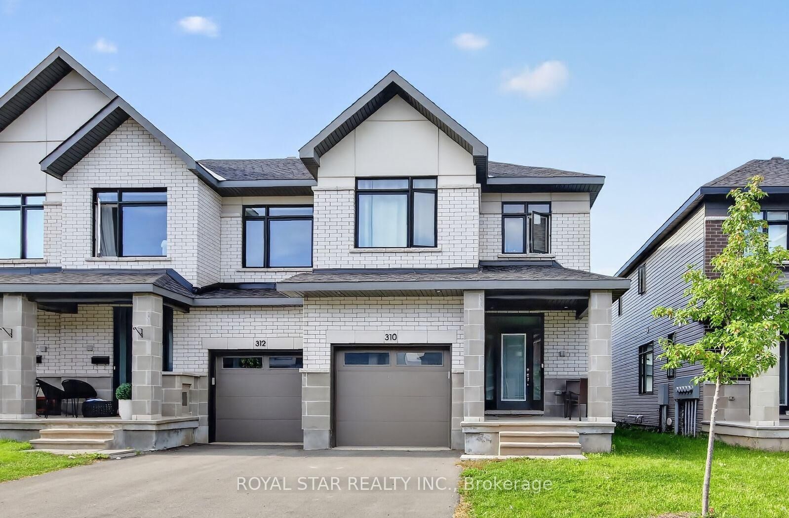 Property Photo:  310 Makobe Lane  ON K4M 0M1 