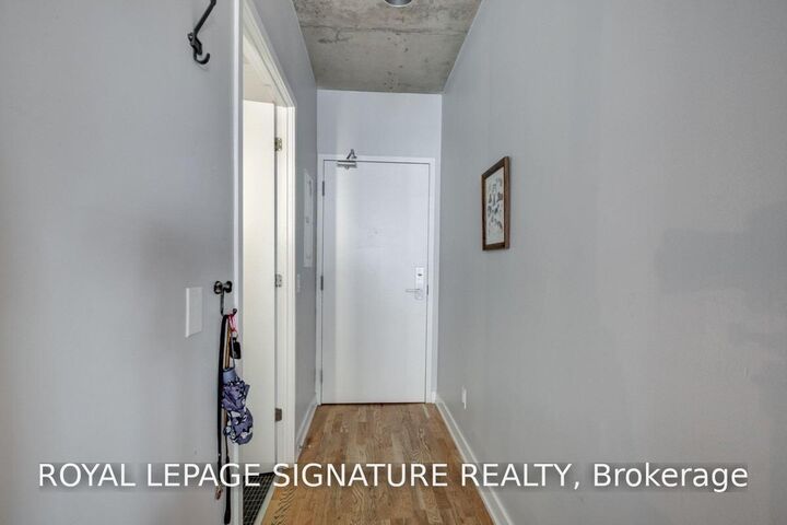 Property Photo:  8 Dovercourt Road 707  ON M6J 0B6 