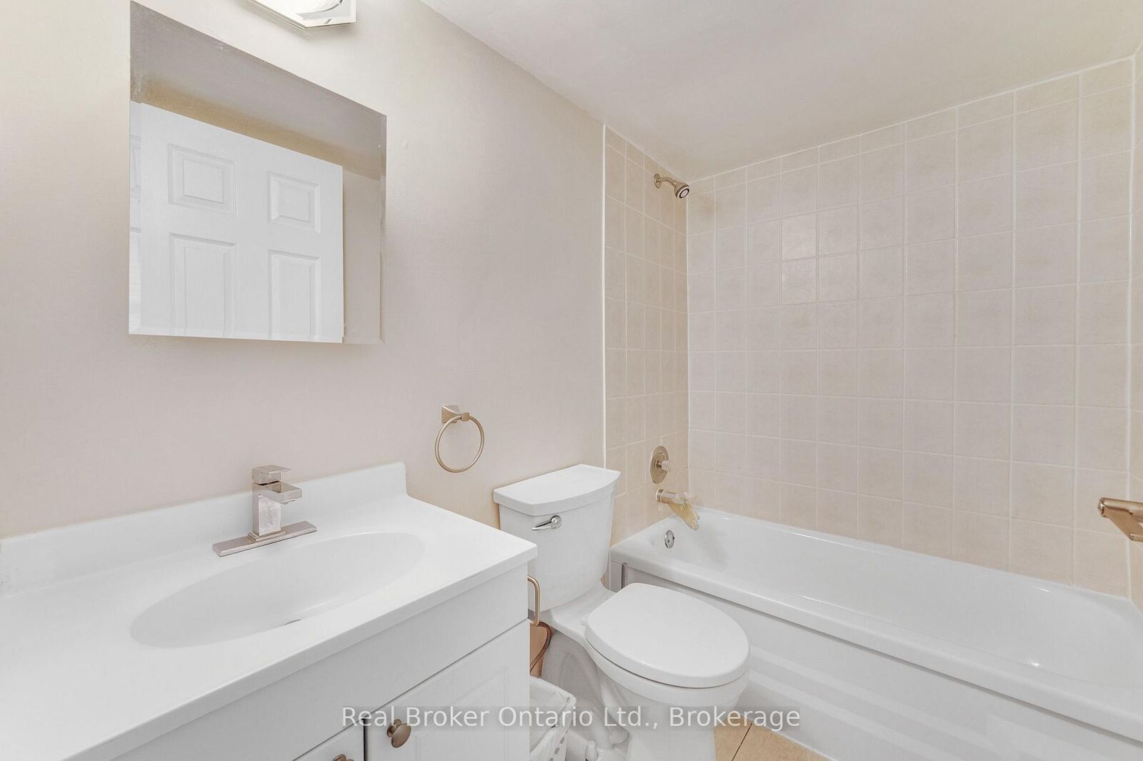 Property Photo:  1950 Main Street W 802  ON L8S 4M9 