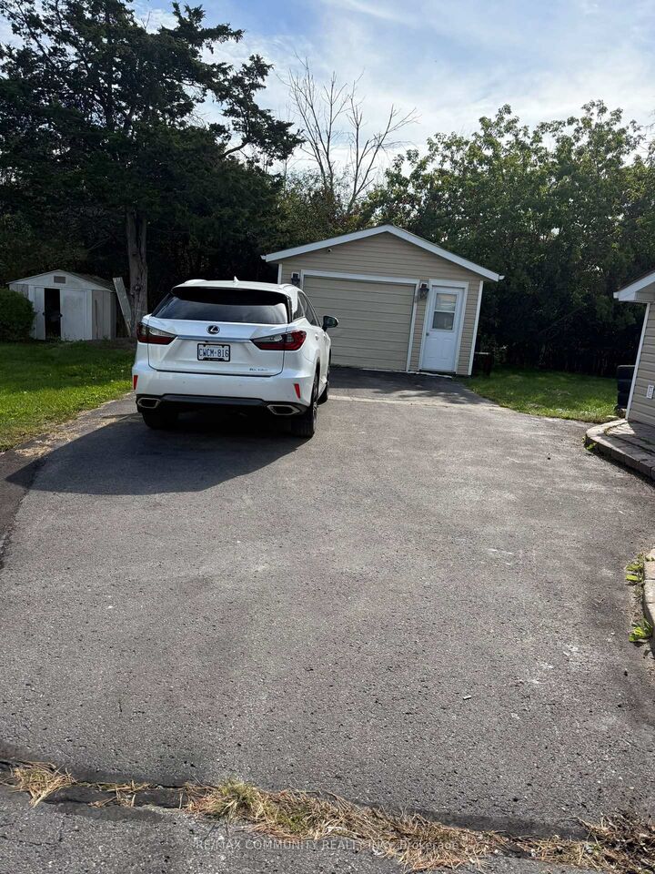 Property Photo:  326 Glen Miller Road  ON K8V 5P8 