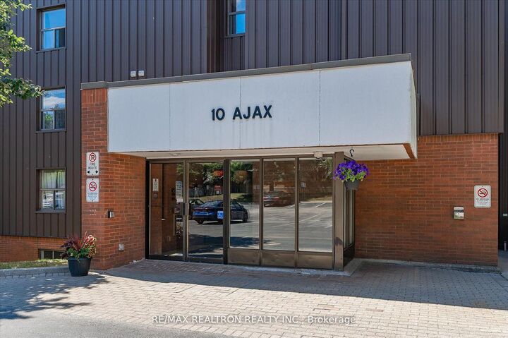 Property Photo:  10 Ajax Street 203  ON N1H 7N6 