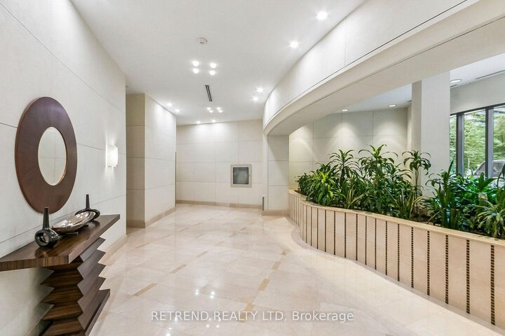 Property Photo:  509 Beecroft Road N 106  ON M2N 0A3 
