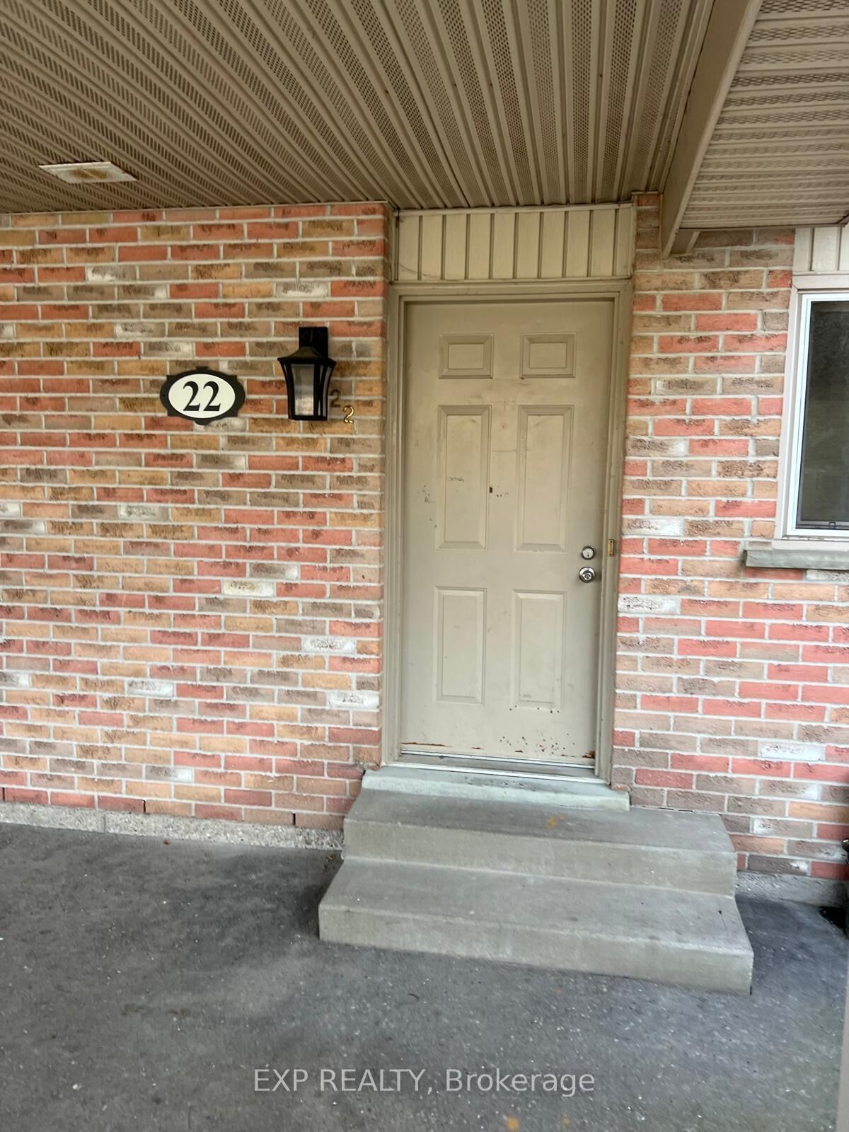Property Photo:  151 Bonaventure Drive 22  ON N5V 4M1 