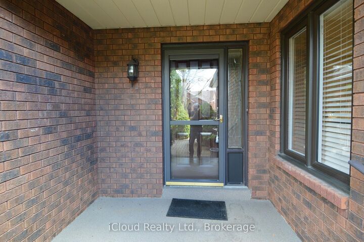 Property Photo:  101 Riverview Road 32  ON L9R 1S4 