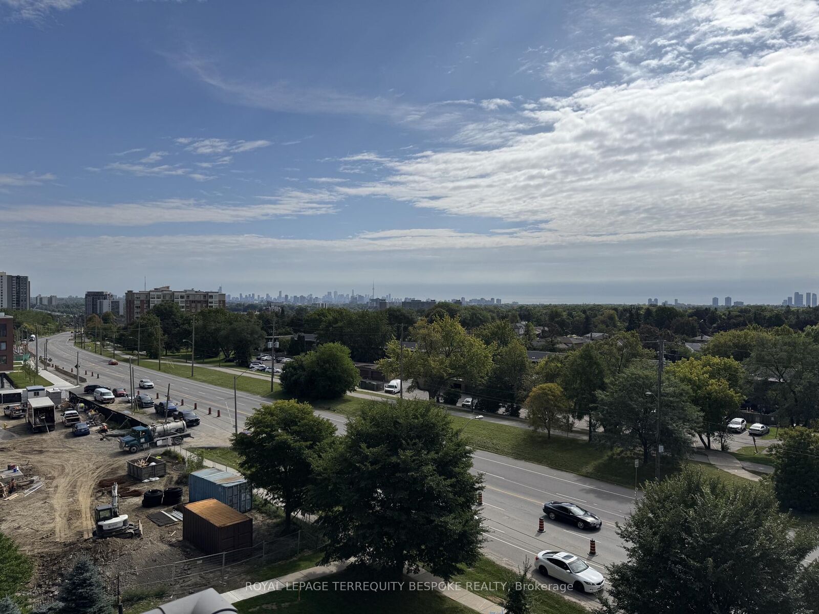 Property Photo:  1403 Royal York Boulevard 614  ON M9P 0A1 