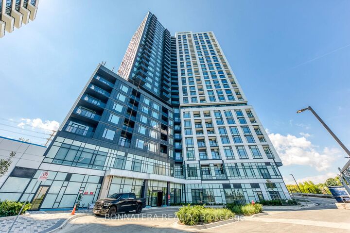 Property Photo:  2495 Eglinton Avenue W 1810  ON L5M 2T2 