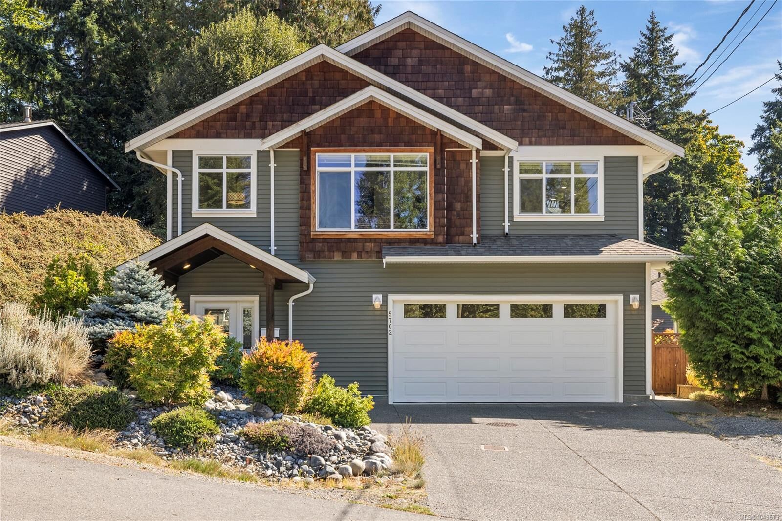 Property Photo:  5702 Amsterdam Cres  BC V9T 5J4 