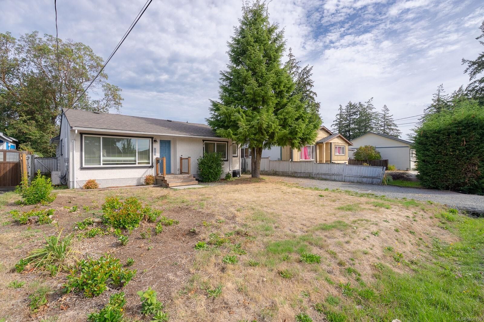 Property Photo:  960 St. Andrews St  BC V9S 1S9 