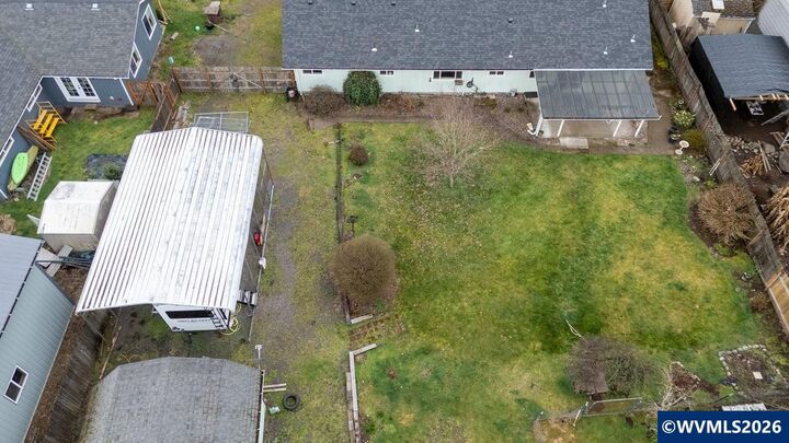 Property Photo:  247 Cedar St  OR 97358 