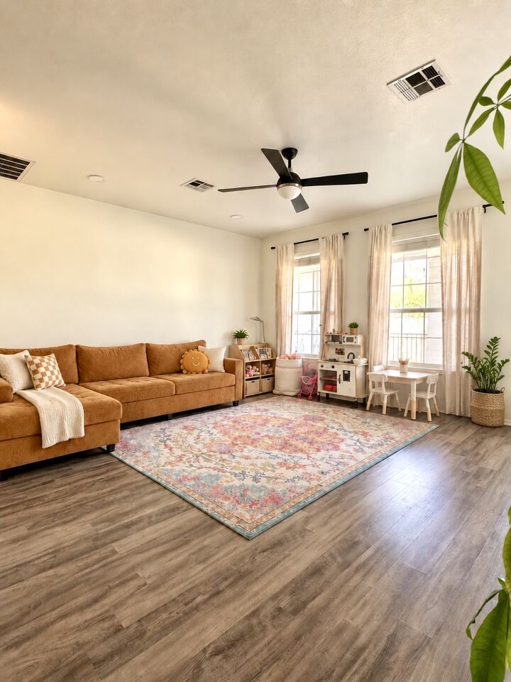 Property Photo:  1900 Scofield Ridge Parkway 5102  TX 78727 