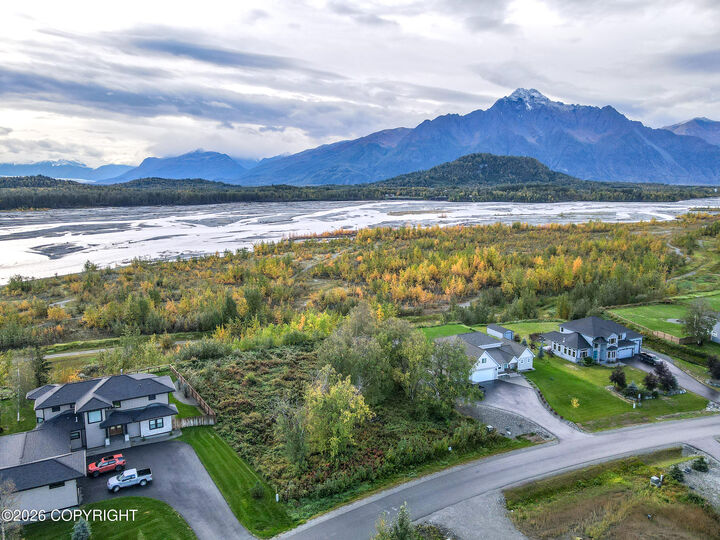 Property Photo: 1659 N River Rock Circle AK 99645