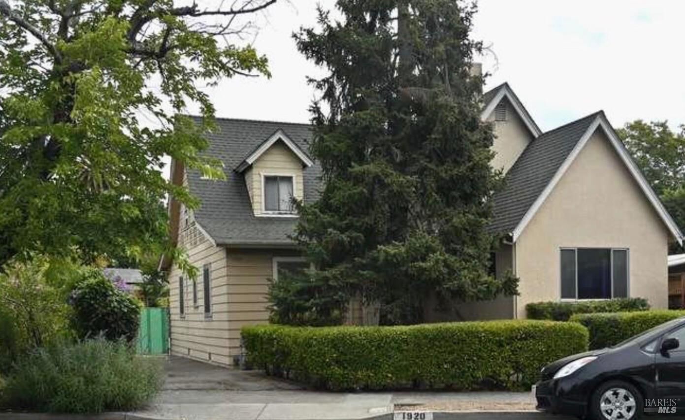 Property Photo:  1920 5th Avenue  CA 94901 