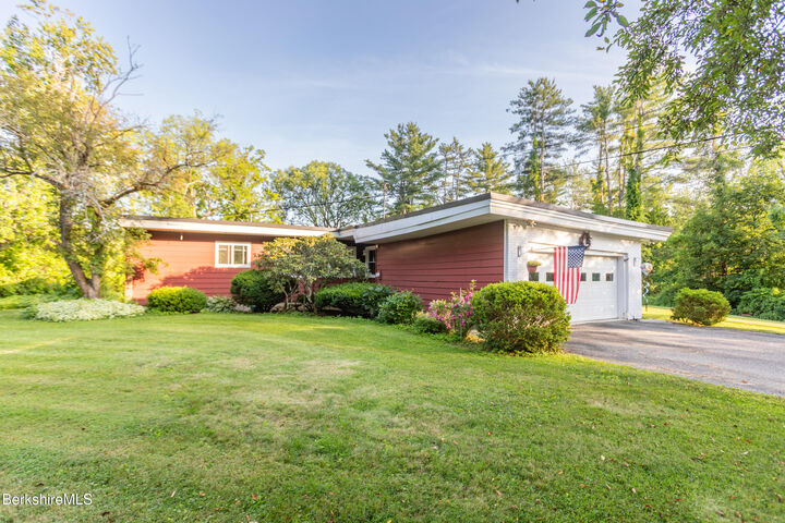 Property Photo: 62 Braeburn Rd MA 01226