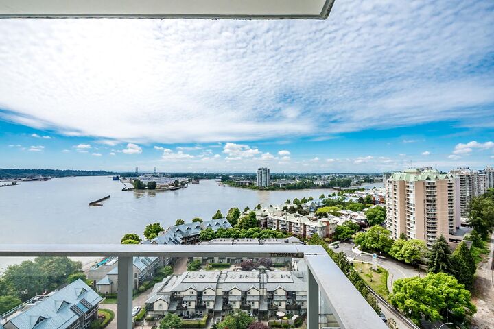Property Photo: 988 Quayside Drive 1811 BC V3M 0L5