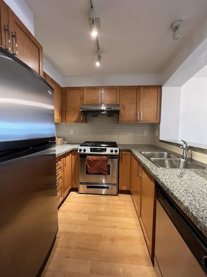 Property Photo:  5725 Agronomy Road 3xx  BC V6T 1L9 
