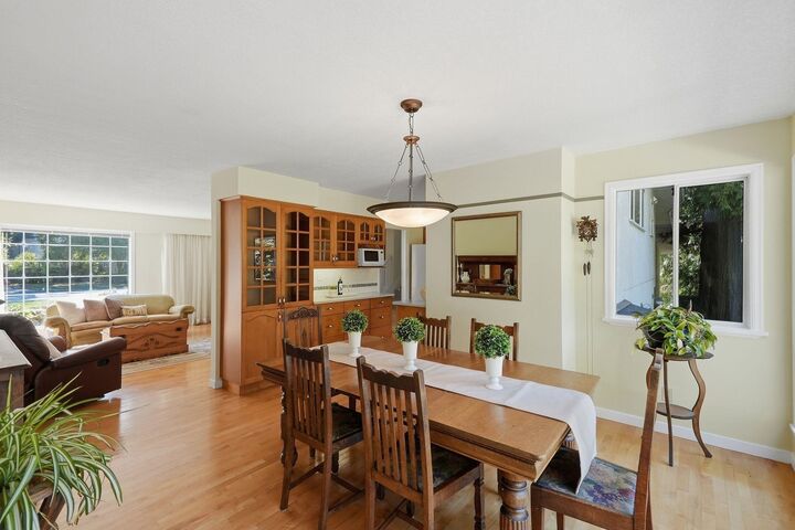 Property Photo:  10461 Main Street  BC V4C 2P7 