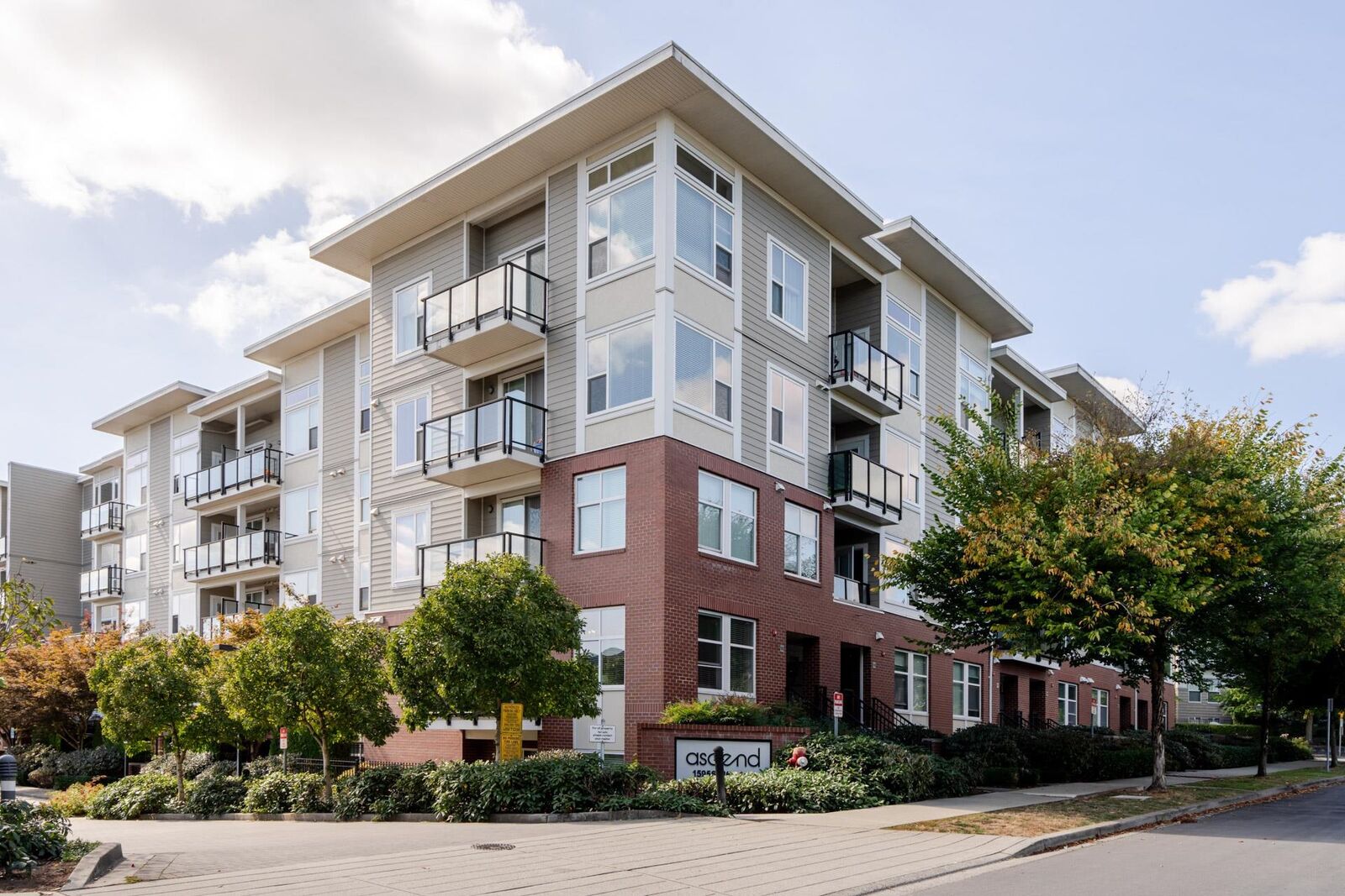 Property Photo:  15956 86A Avenue 429  BC V4N 6N8 