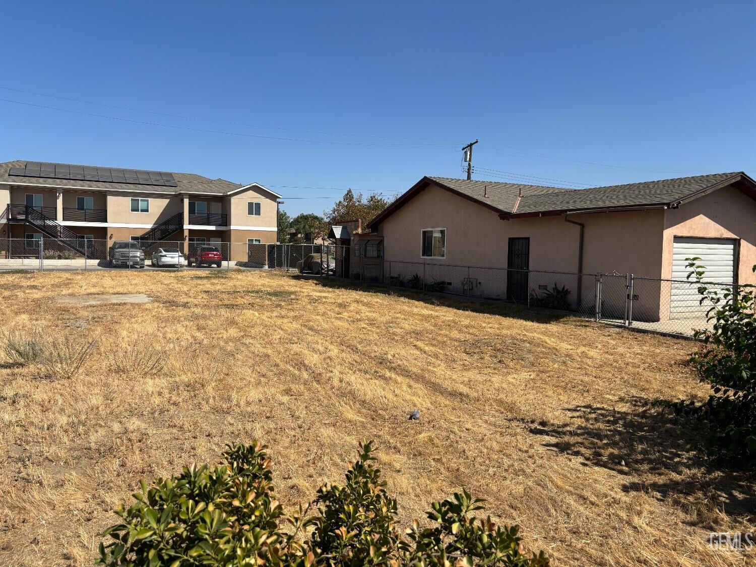 Property Photo: 1942 Dover Street CA 93215