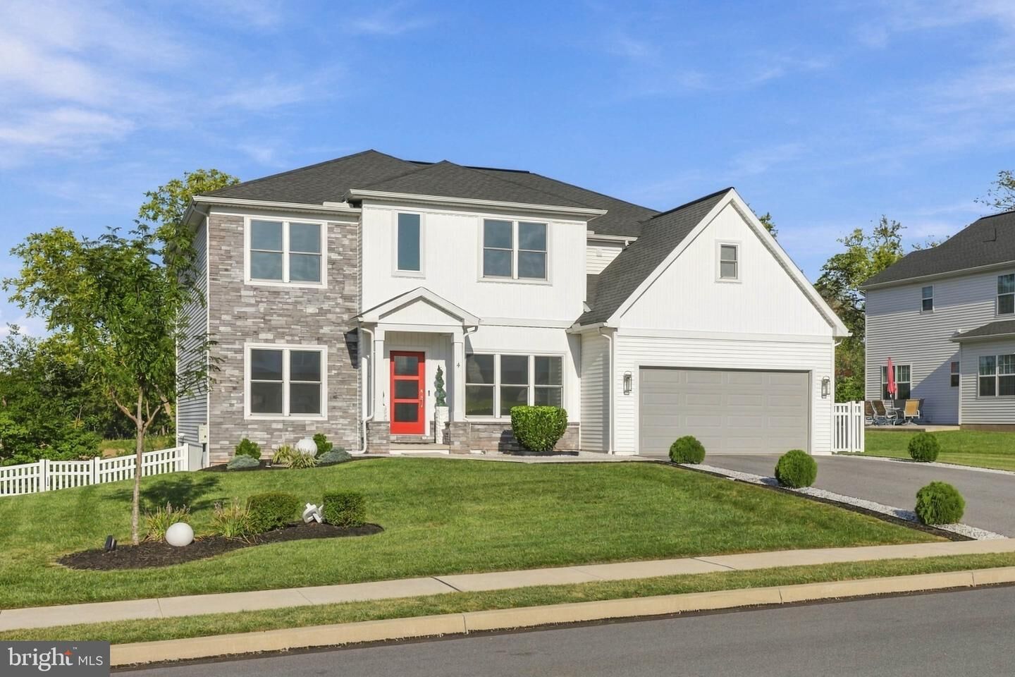 Property Photo:  4 Rein Drive  PA 17578 