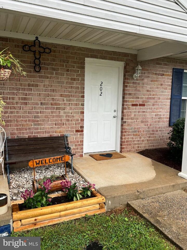 Property Photo: 202 S Marshall Street WV 25438