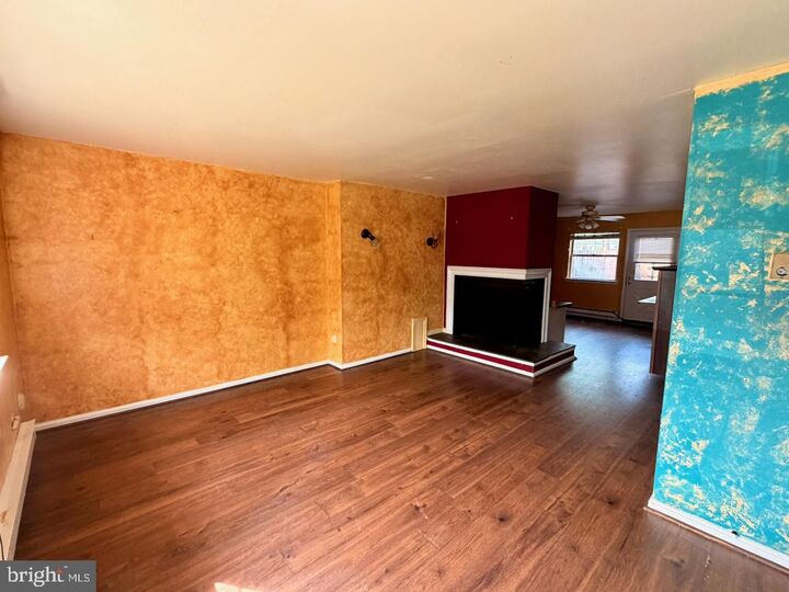 Property Photo:  454 E Cardigan Terrace 454  PA 19380 