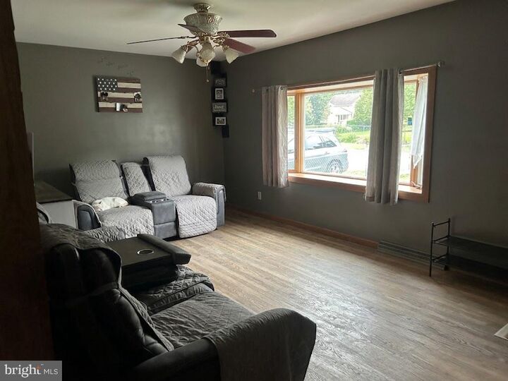 Property Photo:  25 Fairfield Street  NJ 08015 