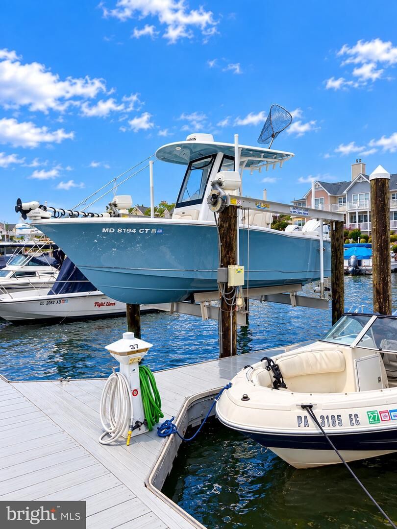 Property Photo: 39 Pines Point B B Bsb39 MD 21811