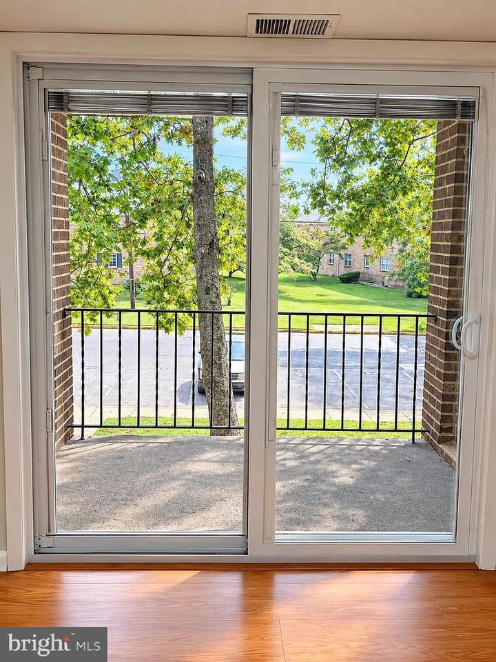 Property Photo:  1294 Cooper Street B6  NJ 08010 