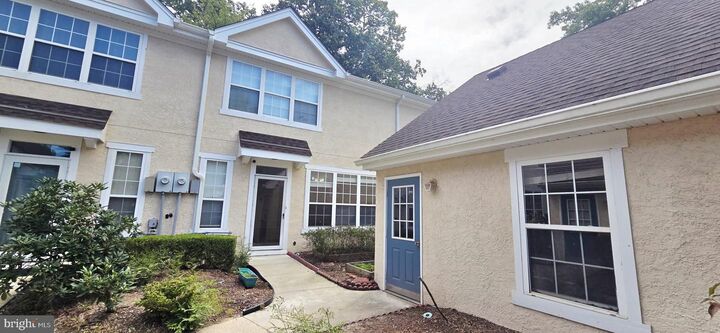 Property Photo:  75 Ashford Drive  NJ 08536 