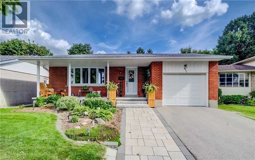 Property Photo:  422 Grangewood Drive  ON N2K 2E6 