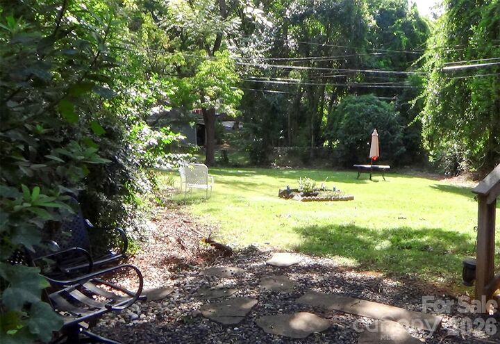 Property Photo:  1208 Dade Street  NC 28205 