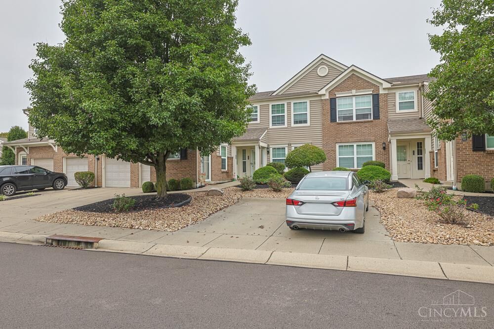 Property Photo: 389 Legacy Way OH 45030