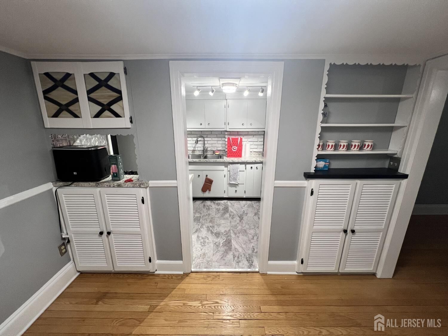 Property Photo:  60 Commercial Avenue A  NJ 07001 