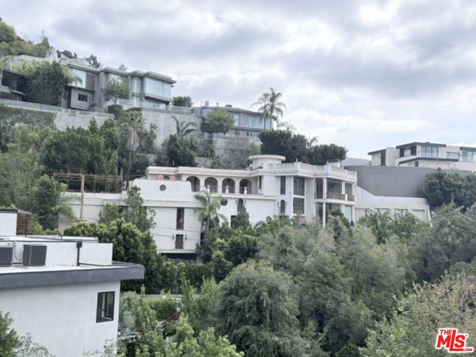 Property Photo: 1754 Sunset Plaza Dr CA 90069