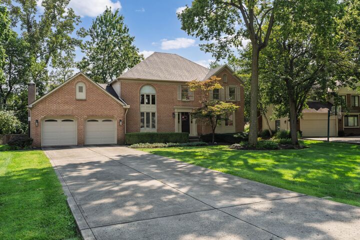 Property Photo: 317 Wheaton Court OH 43235
