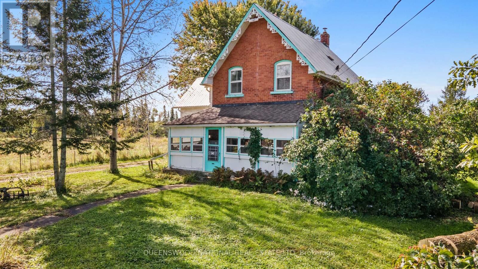 Property Photo:  101 Waite Street South  ON K0J 1V0 