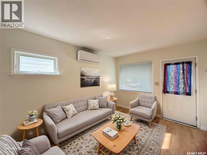 Photo de la propriété:  1215 Broder Street  SK S4N 3R3 