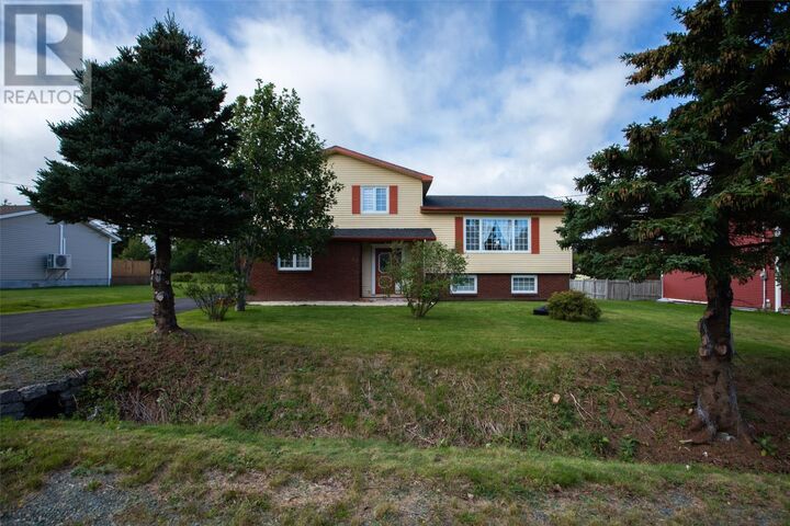 Property Photo:  40 Bartons Road  NL A1S 1K5 