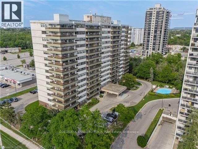 Property Photo: 215 Glenridge Avenue East 310 ON L2T 3J7