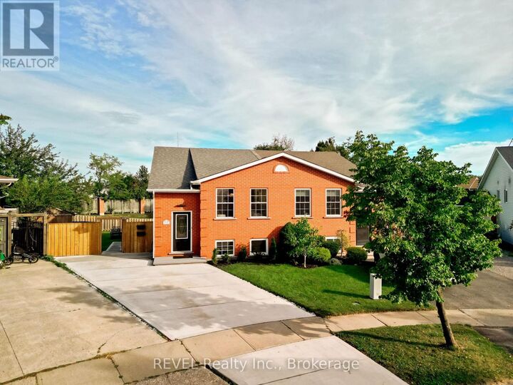 Property Photo: 4966 Windgate Drive ON L2H 2Z7