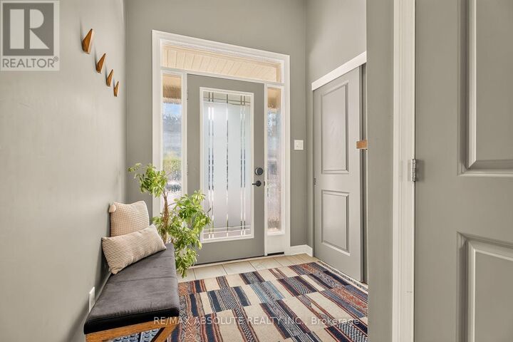 Property Photo: 569 Rioja Street ON K2S 0H8