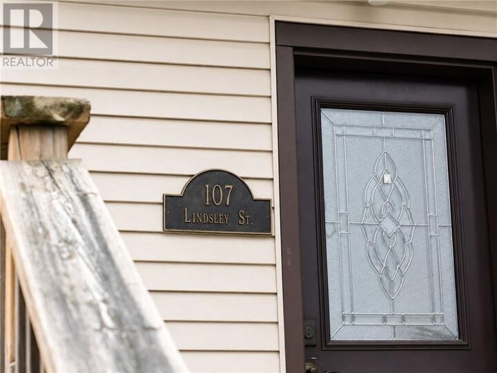 Property Photo: 107 Lindsley Street ON P0M 1S0