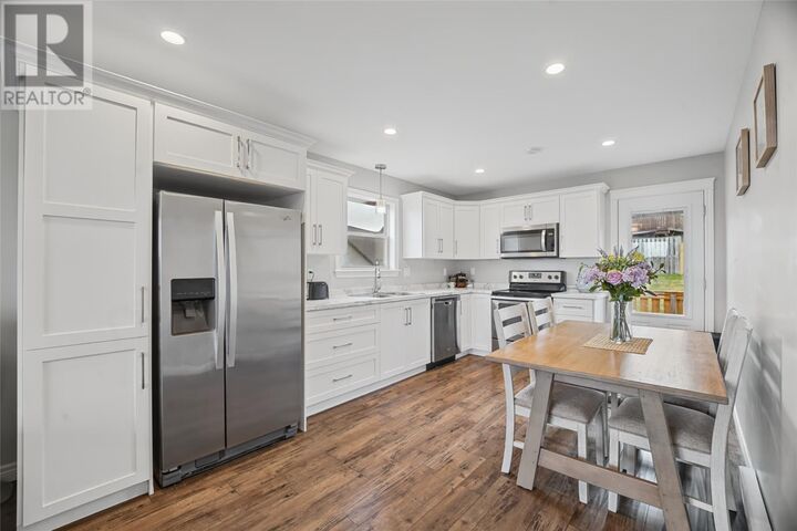 Property Photo:  6 Timber Place  NL A1X 0H3 