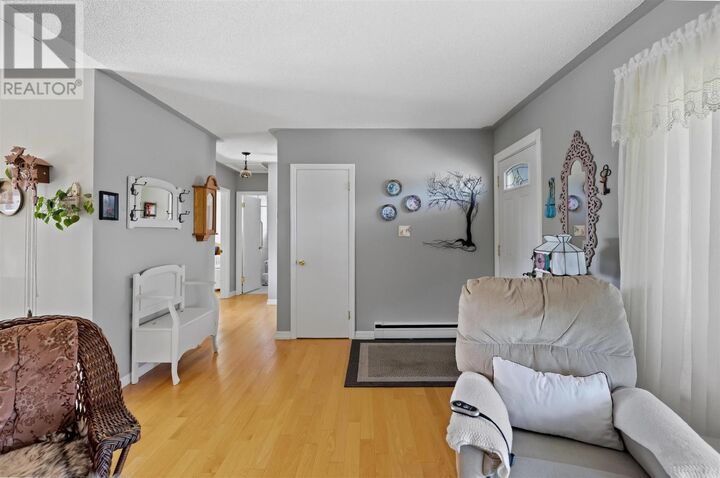 Property Photo: 357 McNabb St ON P6B 1Y8