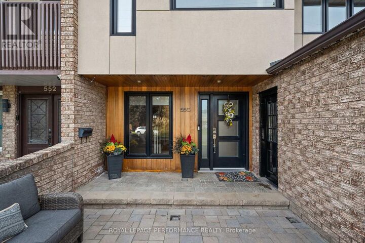 Property Photo:  550 Foxview Place  ON K1K 4C4 