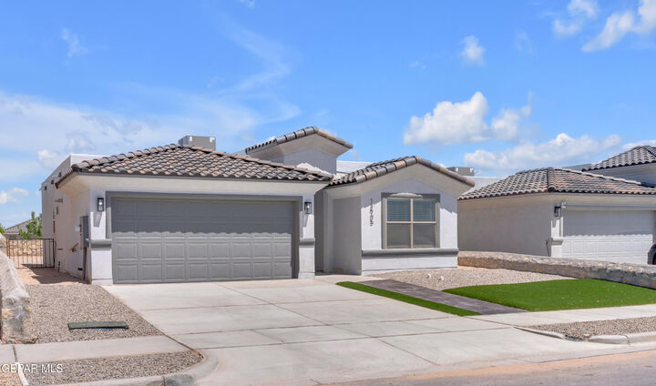 Property Photo: 3812 Perspective Street TX 79938