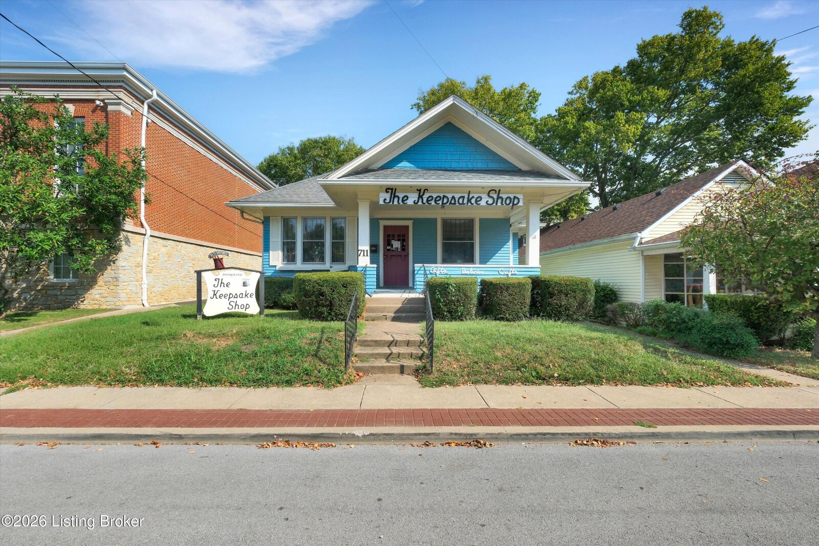 Property Photo:  711 Washington St  KY 40065 