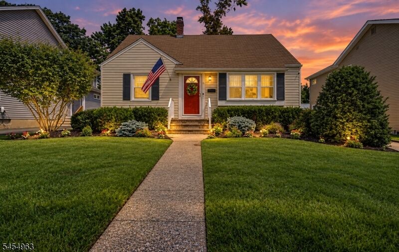 Property Photo:  91 Lynwood Rd  NJ 07044 