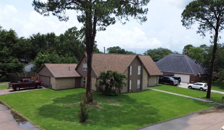 Property Photo: 5101 Arrowhead Drive TX 77521