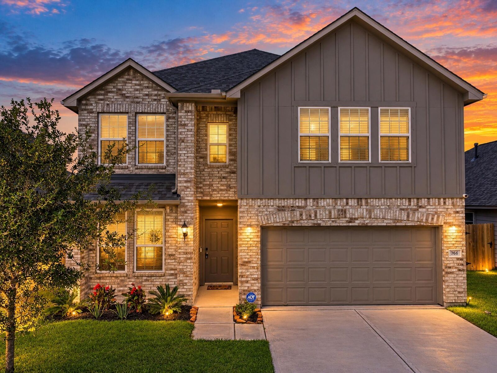 Property Photo: 766 Dewberry Road TX 77568